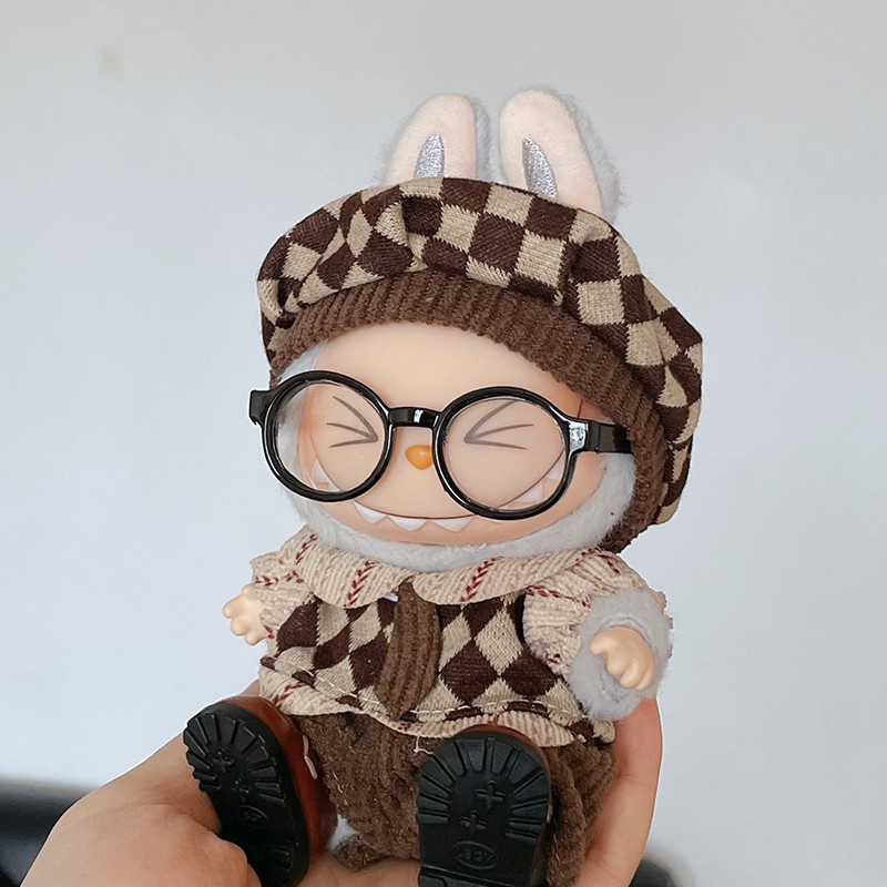 labubu have a seat-pop in bruine outfits