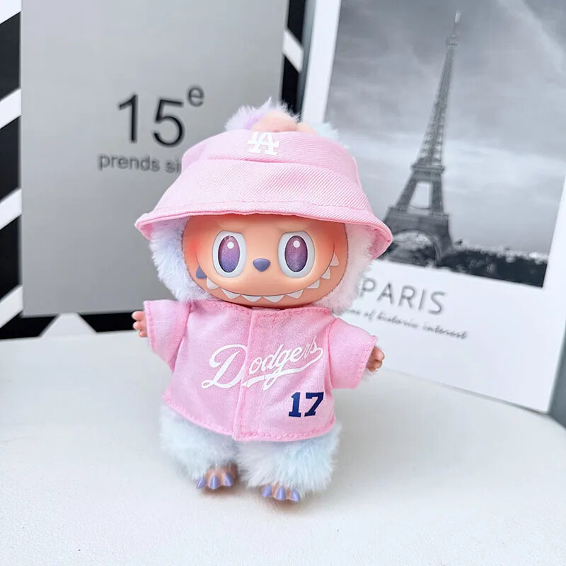 labubu dodgers-outfit