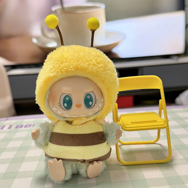 knuffeldieren labubu originele kleding