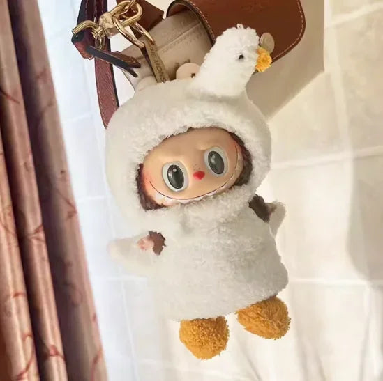 labubu eendenoutfit