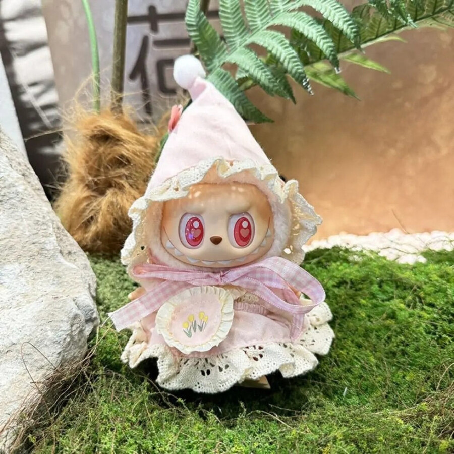 labubu elfenoutfit