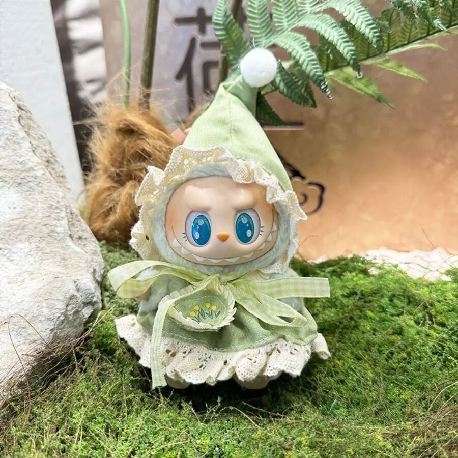 labubu elfenoutfit
