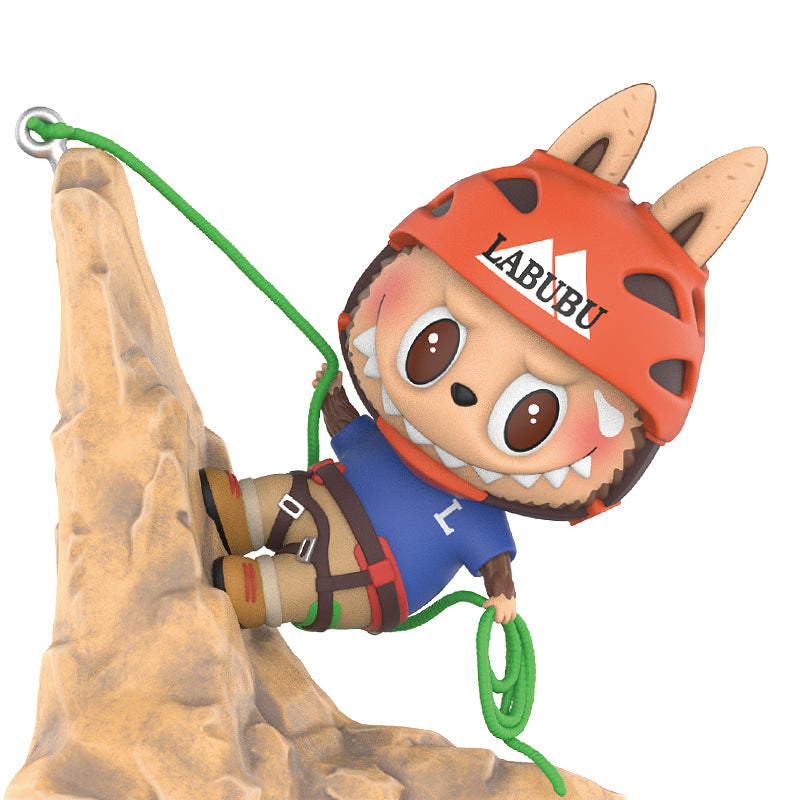 pop mart the monsters labubu climber 200 beeldje